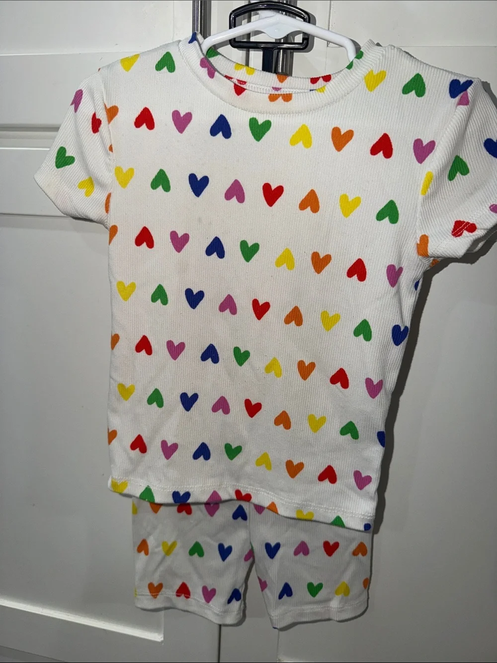 Girls' White Short Sleeve Tee with Rainbow Heart Print